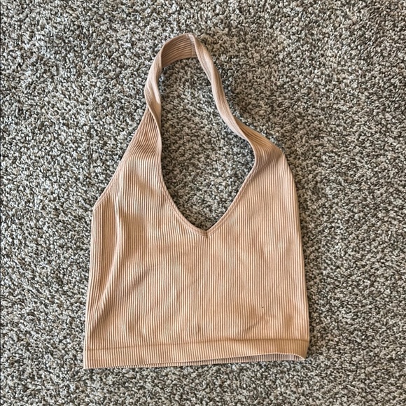 Aritzia Sunday Best Seamless Ribbed Crop Halter Top in Tan Size S - Picture 1 of 3